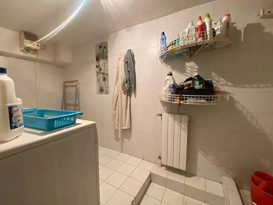 Immagine 11 di Villetta a schiera in vendita  a Ortonovo