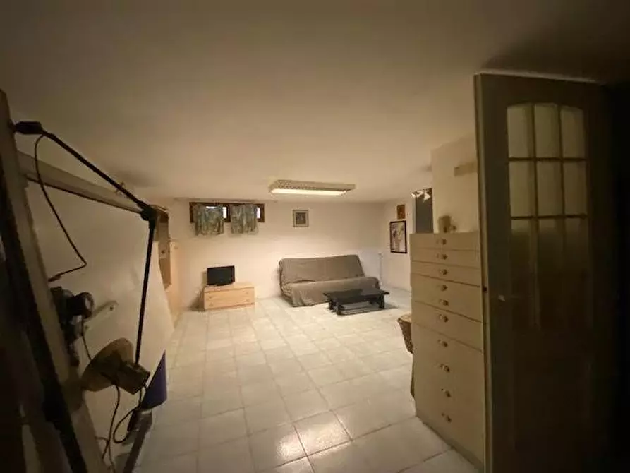 Immagine 10 di Villetta a schiera in vendita  a Ortonovo