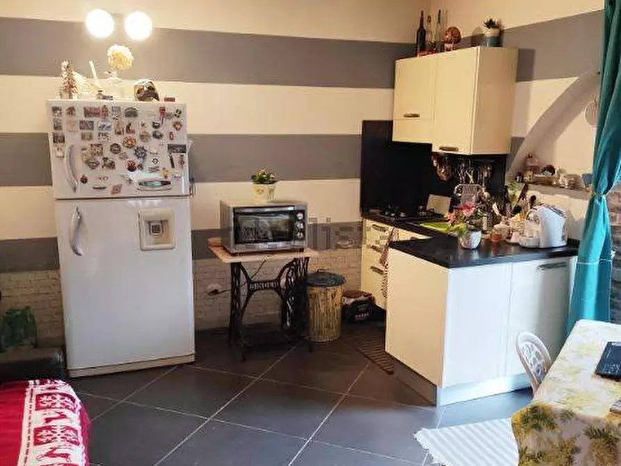 Immagine 22 di Appartamento in vendita  a Sarzana