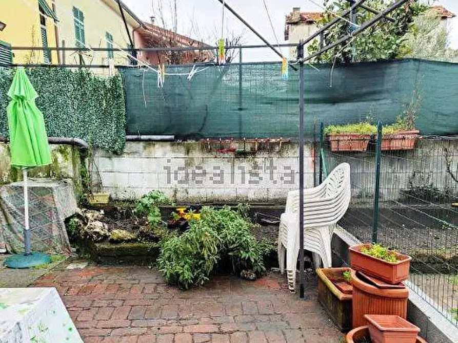 Immagine 7 di Appartamento in vendita  a Sarzana