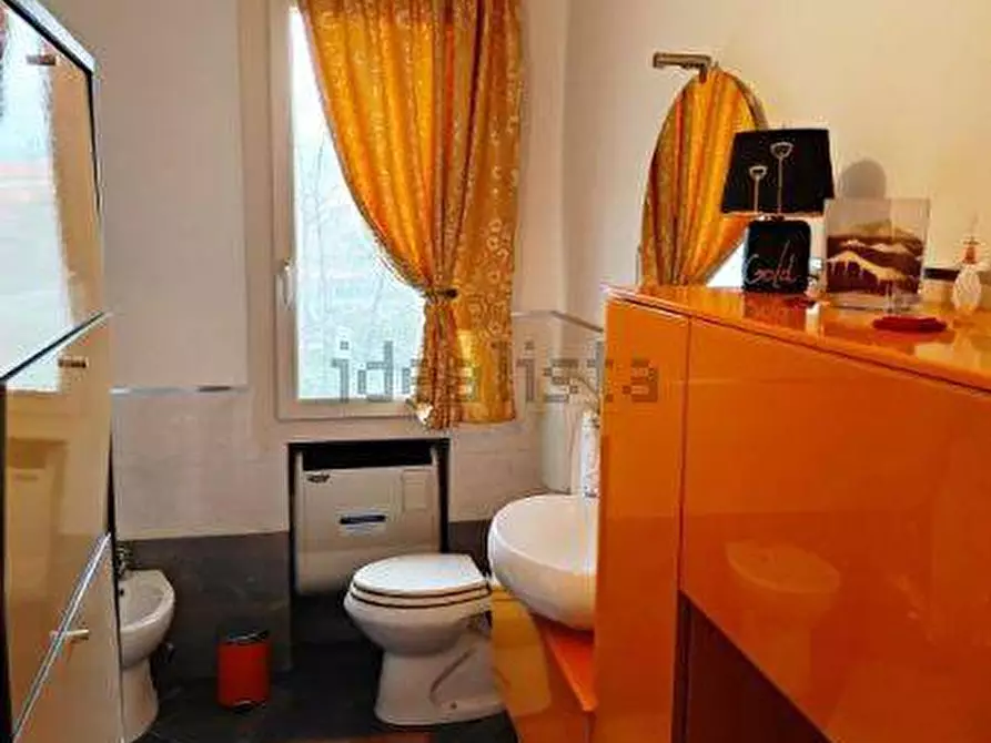 Immagine 14 di Appartamento in vendita  a Sarzana