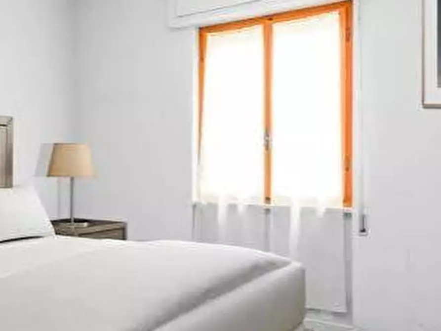 Immagine 15 di Appartamento in vendita  a Ameglia