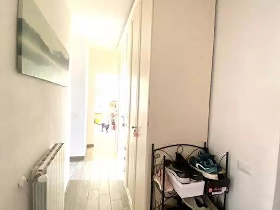 Immagine 11 di Appartamento in vendita  a Ortonovo