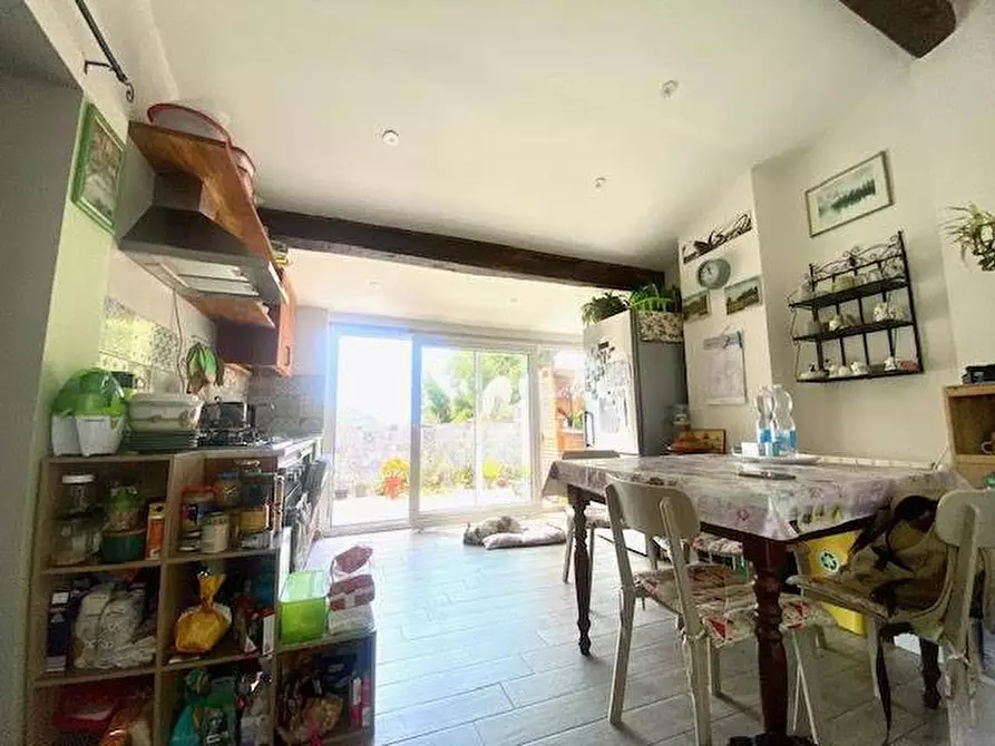 Immagine 4 di Appartamento in vendita  a Ortonovo