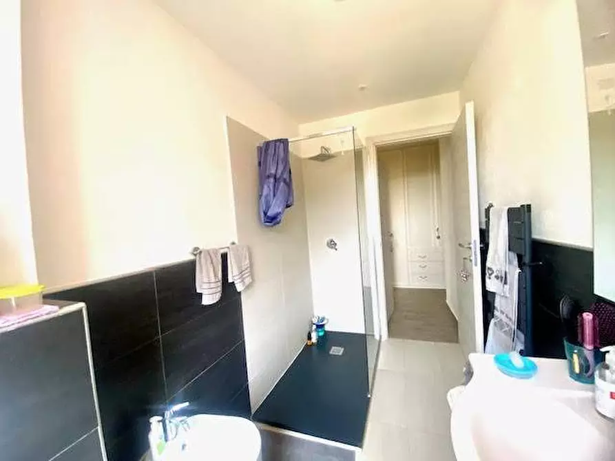 Immagine 8 di Appartamento in vendita  a Ortonovo