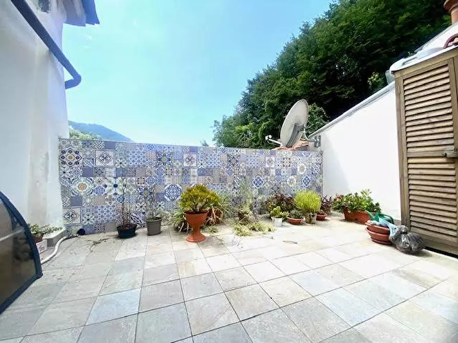 Immagine 3 di Appartamento in vendita  a Ortonovo