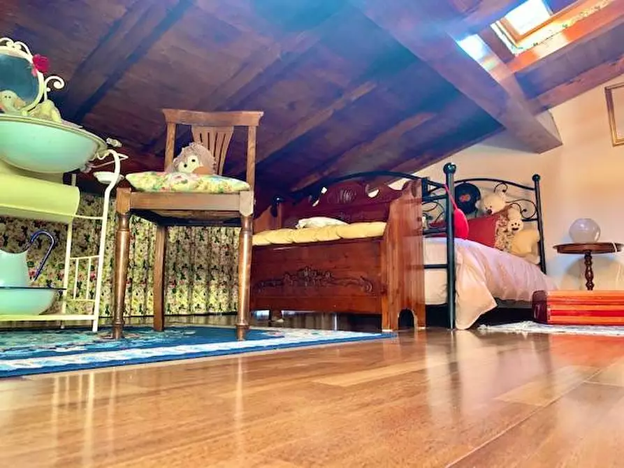 Immagine 23 di Terratetto in vendita  a Ortonovo