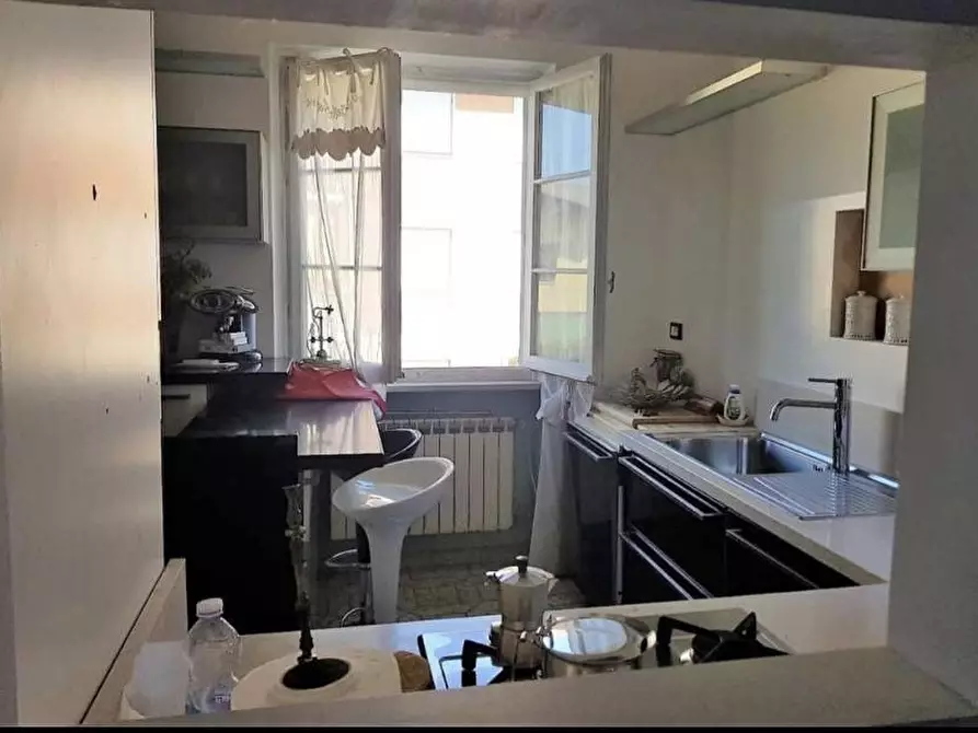 Immagine 1 di Casa bifamiliare in vendita  a Castelnuovo Magra