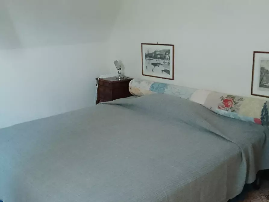 Immagine 8 di Appartamento in vendita  a Livorno