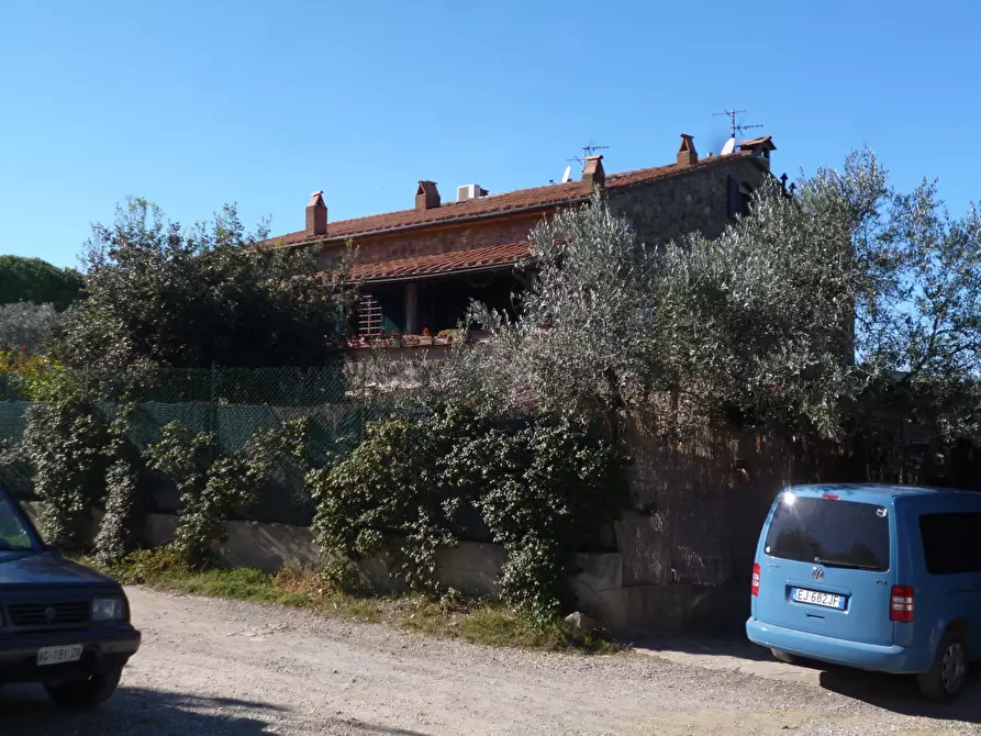 Immagine 20 di Casa indipendente in vendita  a Livorno