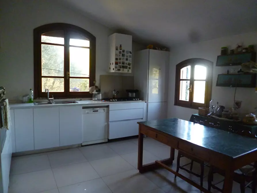 Immagine 14 di Casa indipendente in vendita  a Livorno