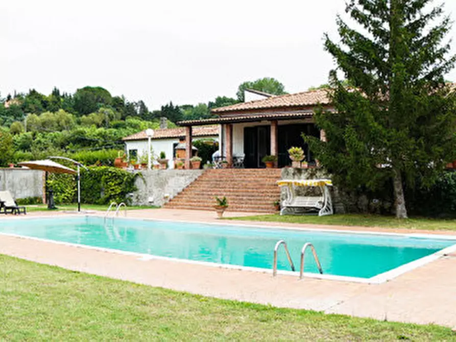 Immagine 9 di Villa in vendita  a Crespina Lorenzana