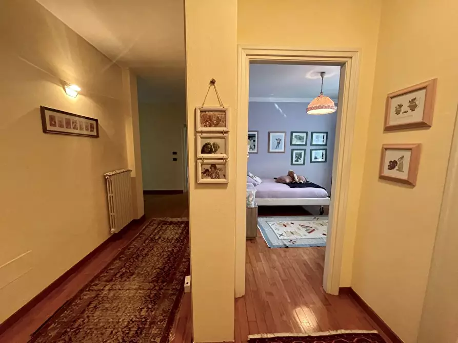 Immagine 23 di Villa in vendita  a Livorno