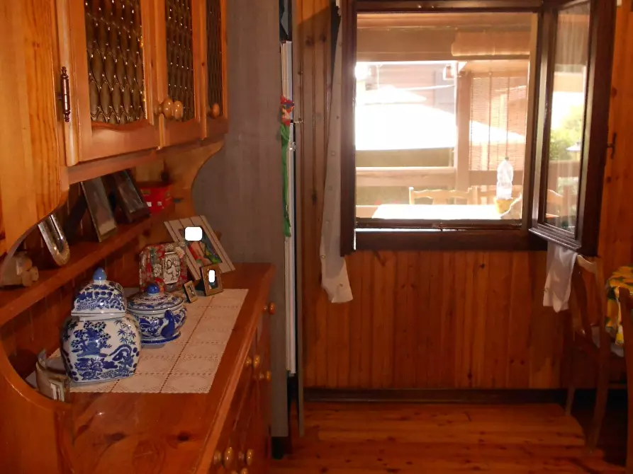 Immagine 25 di Casa indipendente in vendita  a Massa