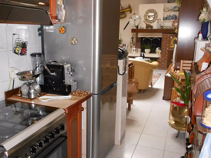 Immagine 16 di Casa indipendente in vendita  a Massa