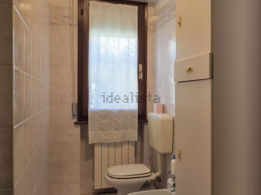 Immagine 15 di Casa indipendente in vendita  a Massa