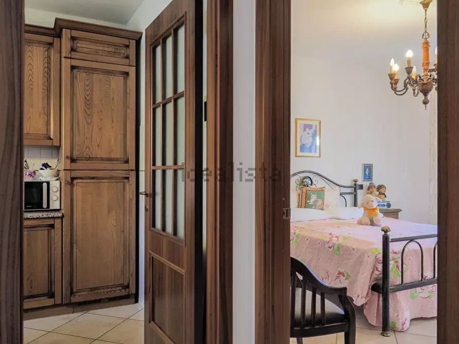 Immagine 11 di Casa indipendente in vendita  a Massa