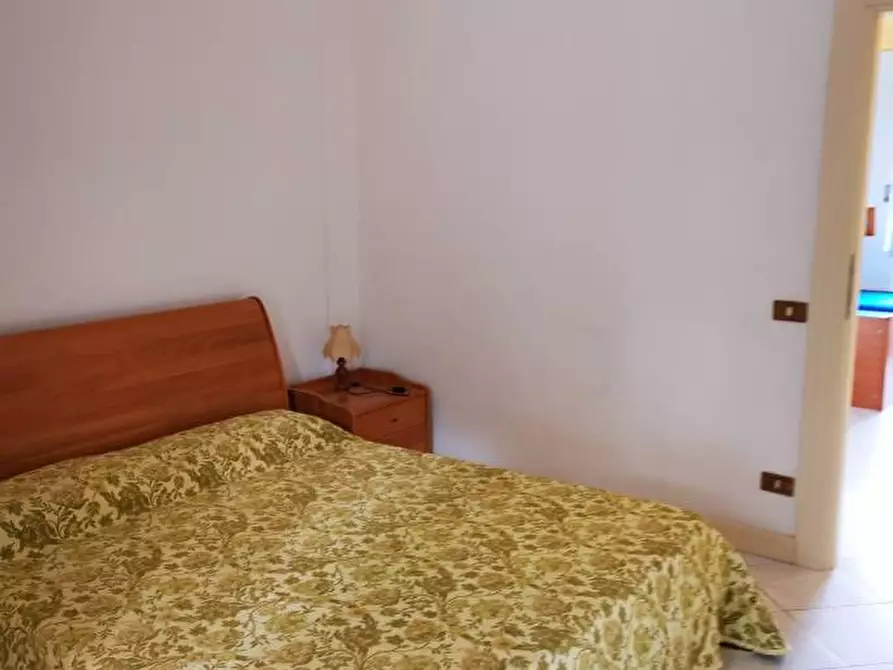 Immagine 15 di Porzione di casa in vendita  a Massa