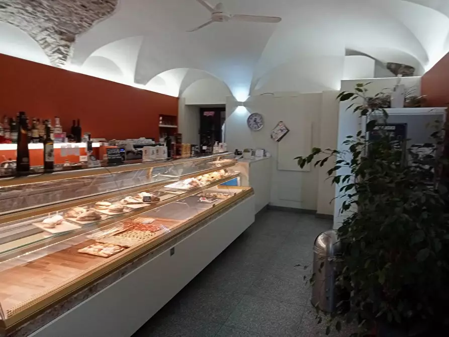 Immagine 2 di Bar / Ristorante in vendita  a Lerici