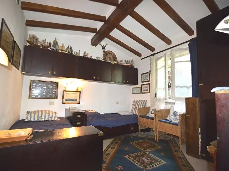 Immagine 7 di Casa indipendente in vendita  a Pietrasanta