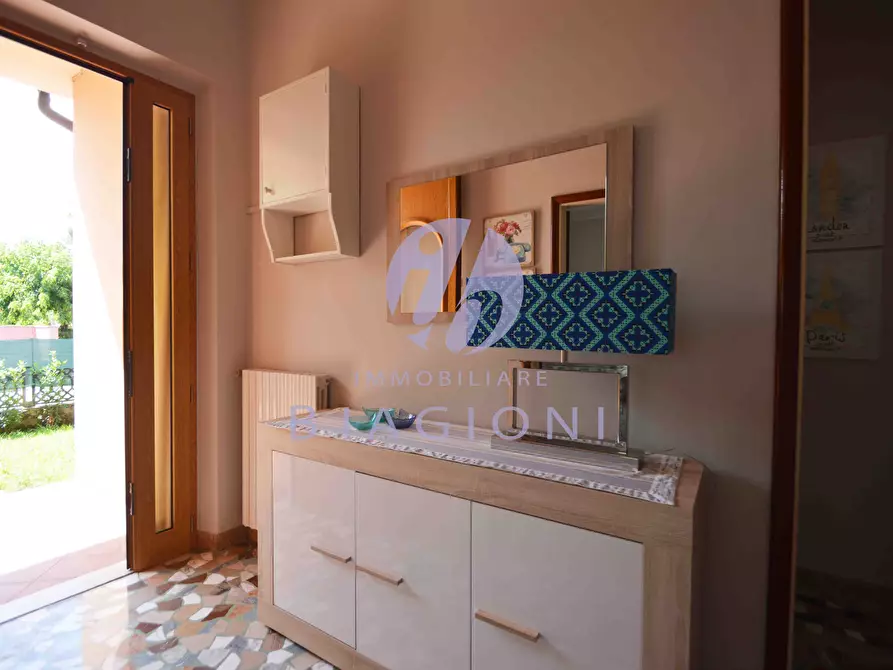 Immagine 14 di Casa indipendente in affitto  a Pietrasanta