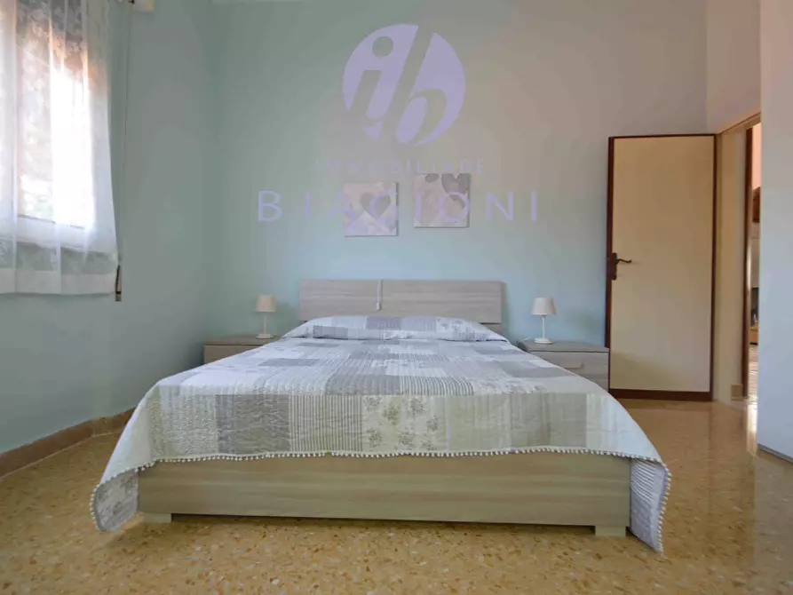 Immagine 13 di Casa indipendente in affitto  a Pietrasanta