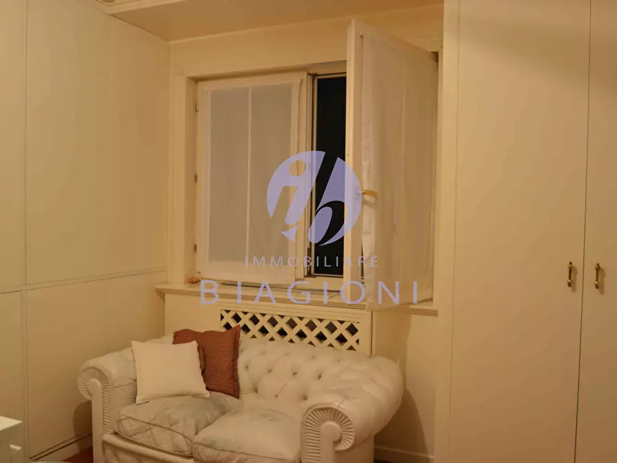 Immagine 31 di Villa in vendita  a Camaiore