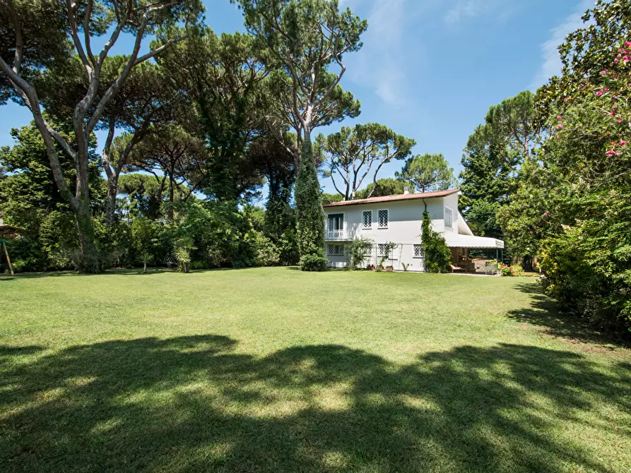 casa indipendente in vendita a Pietrasanta in zona Marina di Pietrasanta