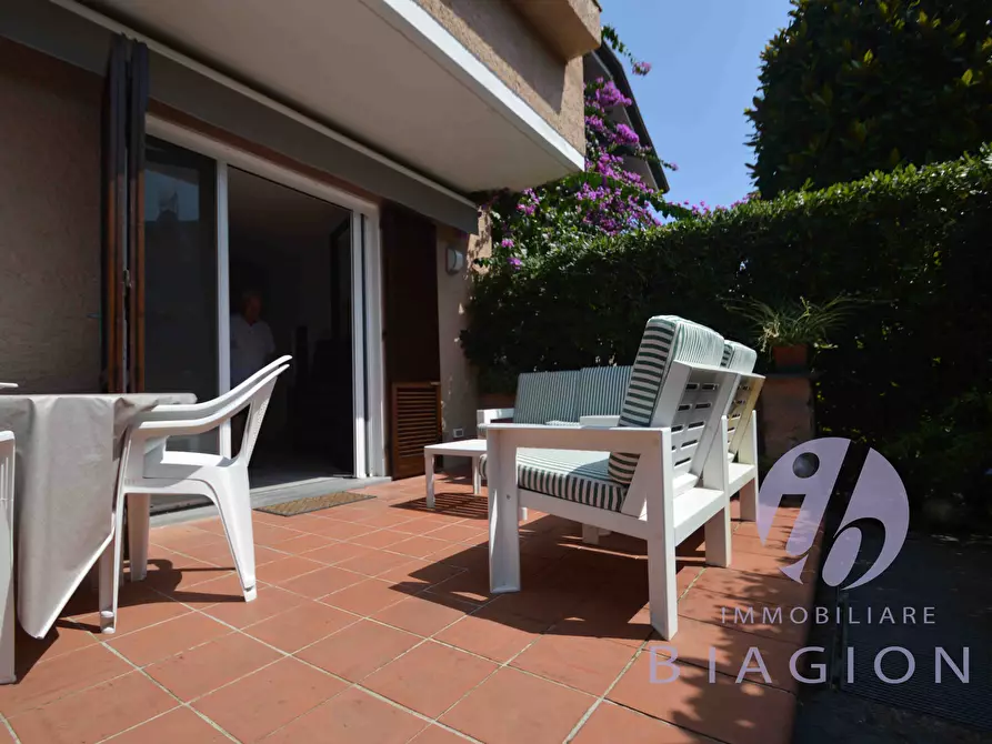 Immagine 5 di Appartamento in vendita  a Pietrasanta