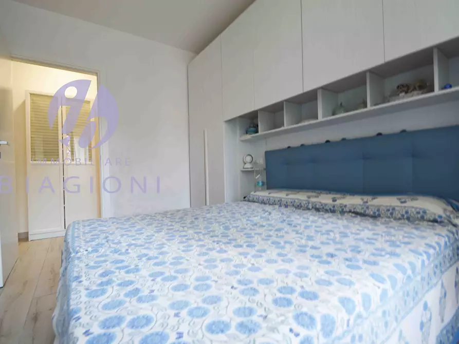 Immagine 44 di Appartamento in vendita  a Pietrasanta
