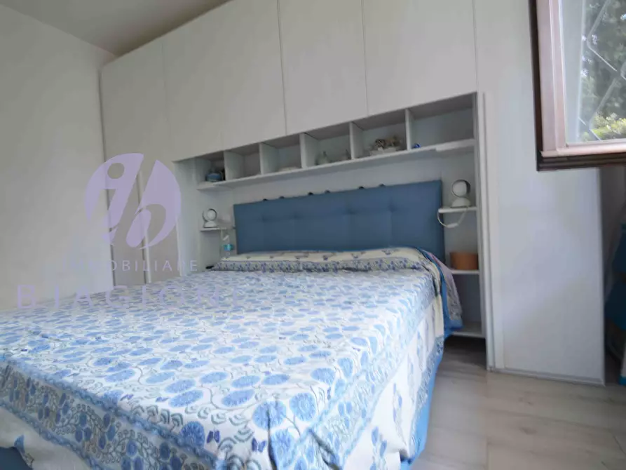 Immagine 43 di Appartamento in vendita  a Pietrasanta