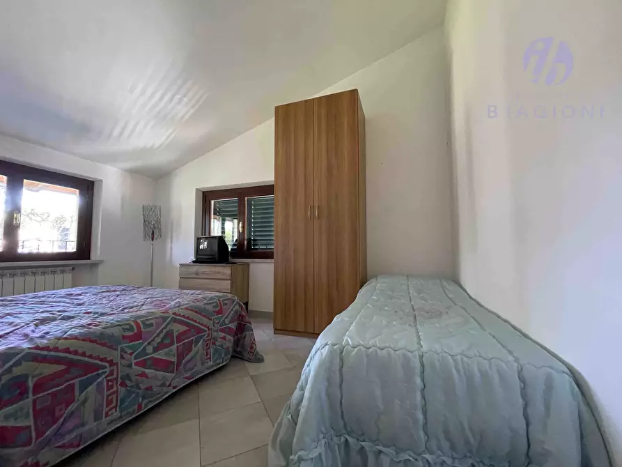 Immagine 17 di Casa bifamiliare in vendita  a Pietrasanta