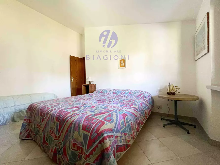 Immagine 20 di Casa bifamiliare in vendita  a Pietrasanta