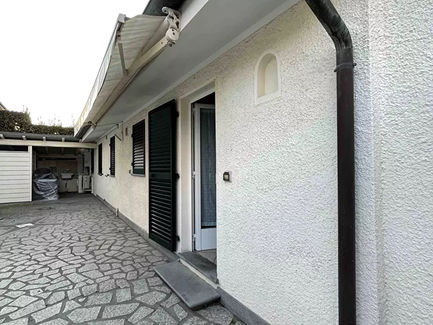 Immagine 10 di Appartamento in affitto  a Pietrasanta