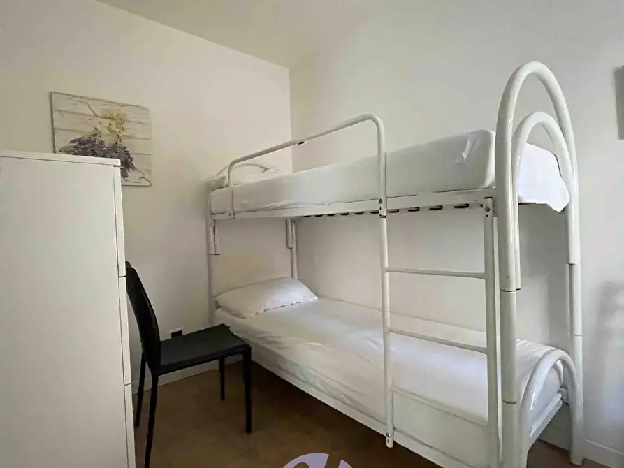 Immagine 2 di Appartamento in affitto  a Pietrasanta