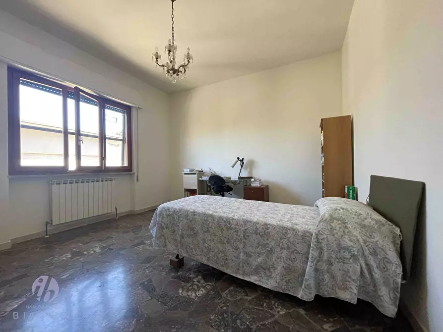 Immagine 12 di Casa indipendente in vendita  a Pietrasanta