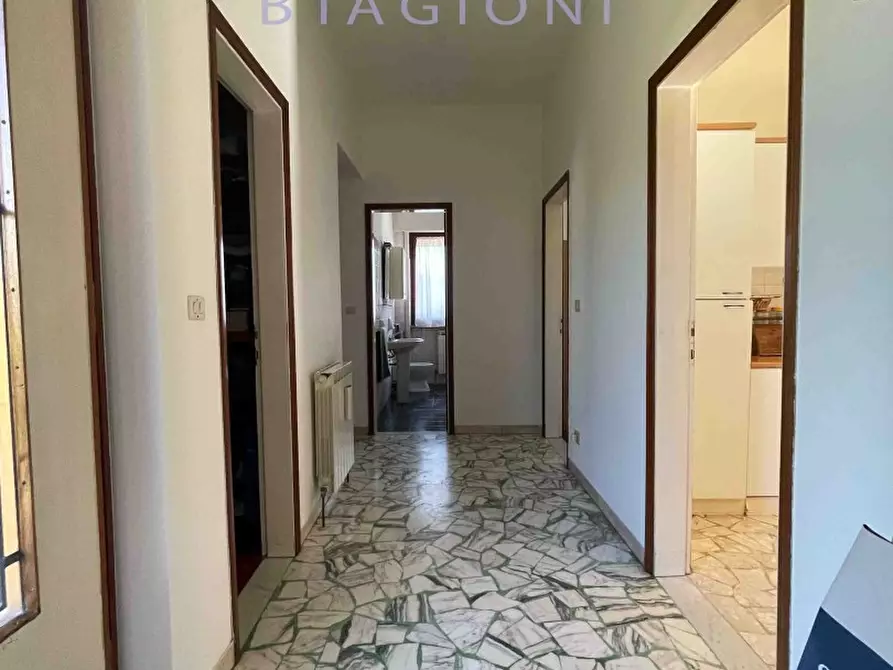 Immagine 11 di Casa indipendente in vendita  a Pietrasanta