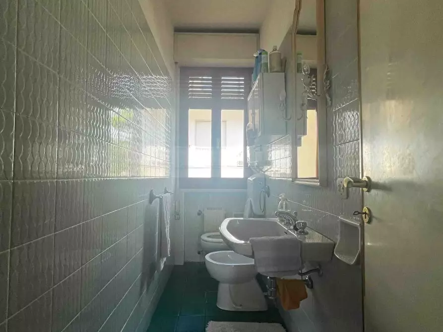 Immagine 23 di Villa in vendita  a Pietrasanta