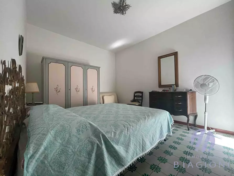 Immagine 14 di Villa in vendita  a Pietrasanta