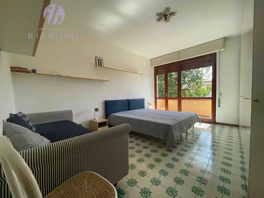 Immagine 16 di Villa in vendita  a Pietrasanta