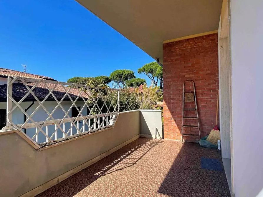 Immagine 9 di Casa bifamiliare in vendita  a Pietrasanta