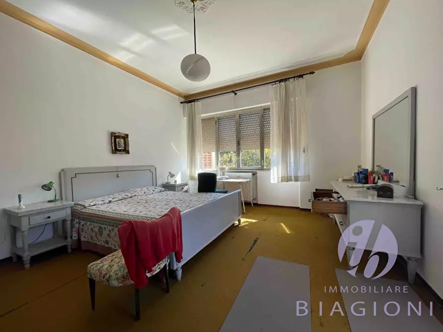 Immagine 21 di Casa bifamiliare in vendita  a Pietrasanta