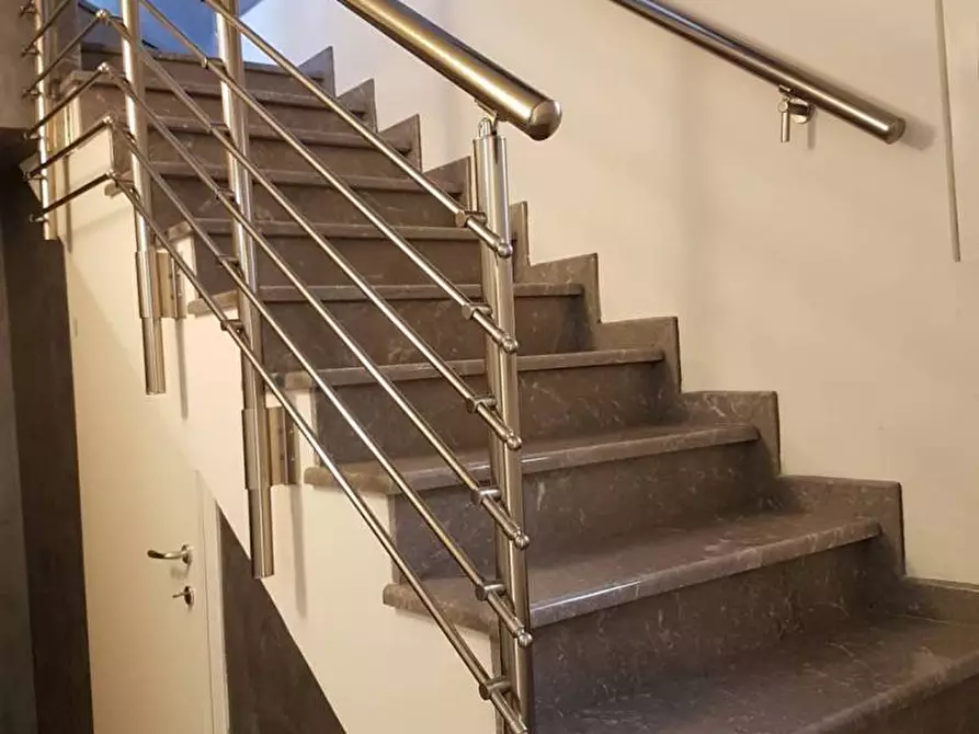 Immagine 11 di Terratetto in vendita  a Valeggio Sul Mincio