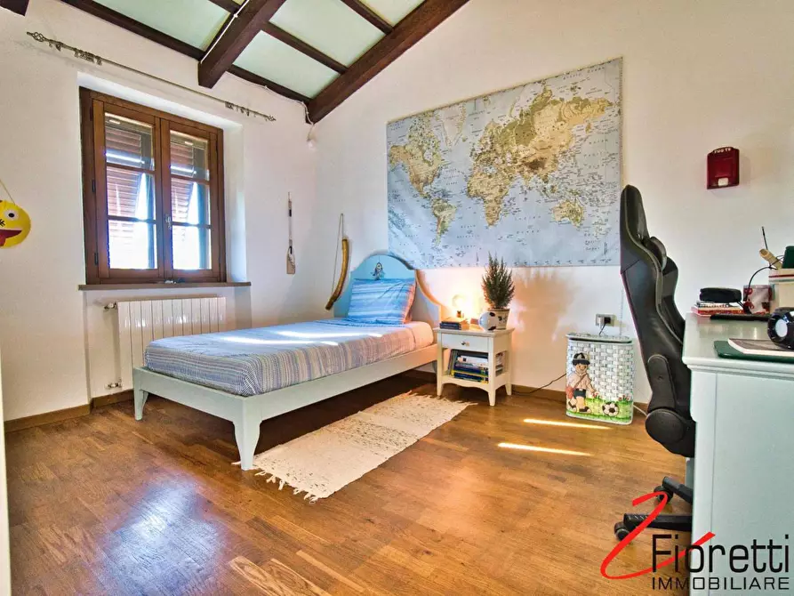 Immagine 38 di Villa in vendita  a Piombino