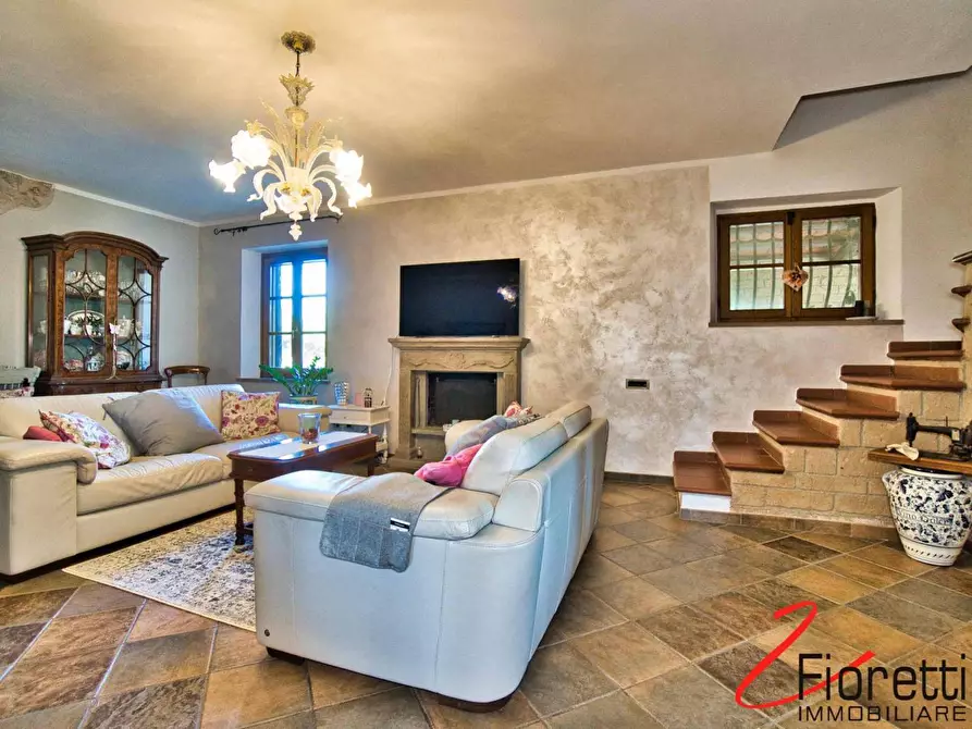 Immagine 20 di Villa in vendita  a Piombino