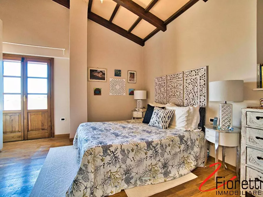 Immagine 36 di Villa in vendita  a Piombino