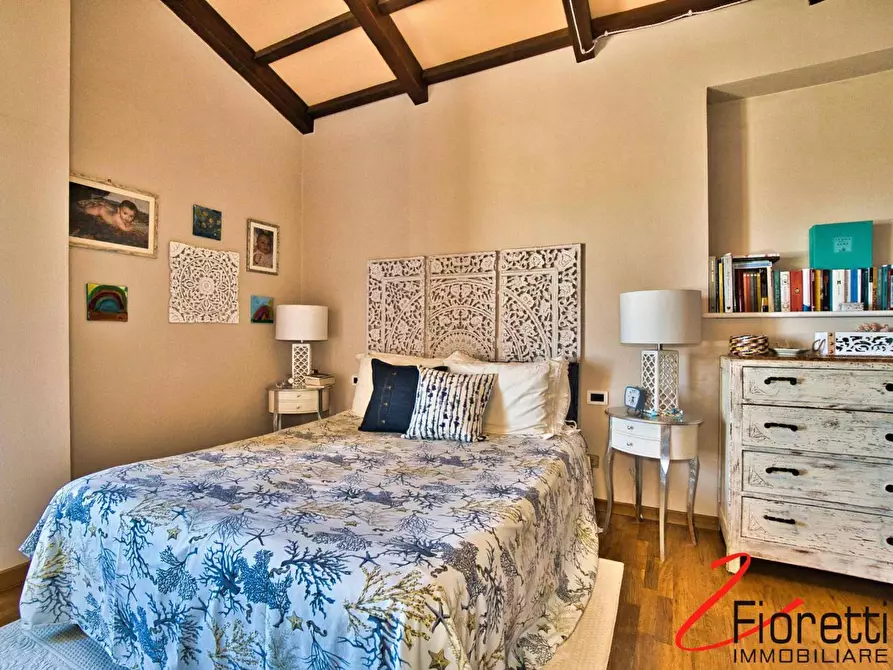 Immagine 35 di Villa in vendita  a Piombino