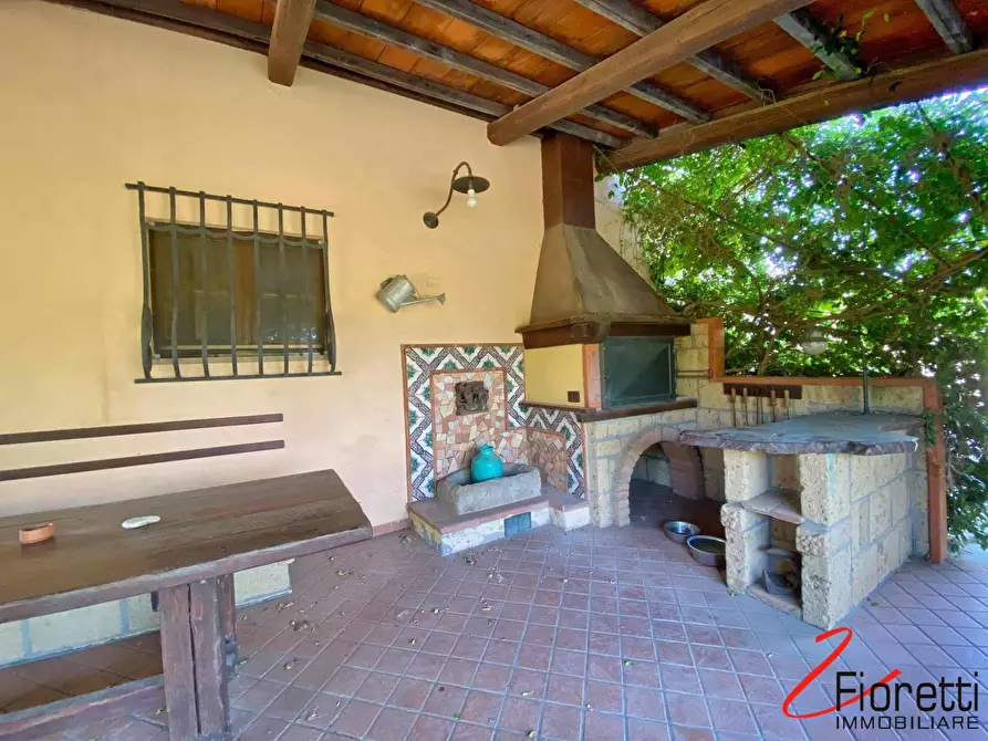 Immagine 13 di Villa in vendita  a Piombino