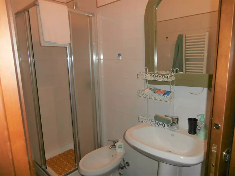 Immagine 24 di Appartamento in vendita  a Colle Di Val D'elsa