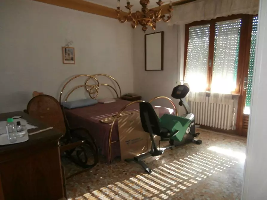 Immagine 10 di Appartamento in vendita  a Colle Di Val D'elsa